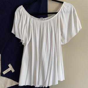 Off-the-shoulder top